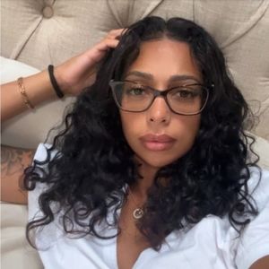 Meet your Posher, Lydia